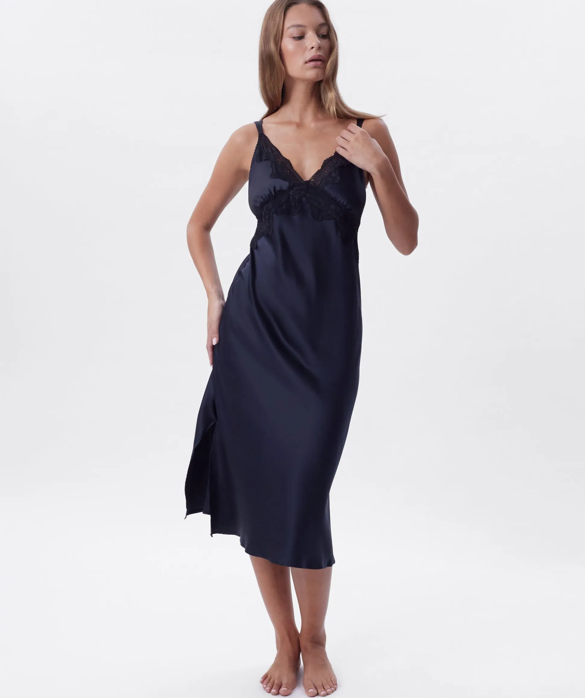 Alannah Long Slip - Black