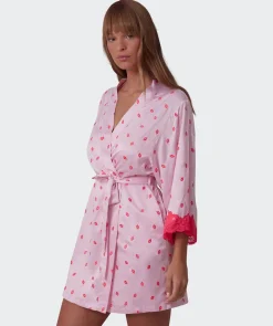Angelica Kisses Short Wrap - Print/Pink