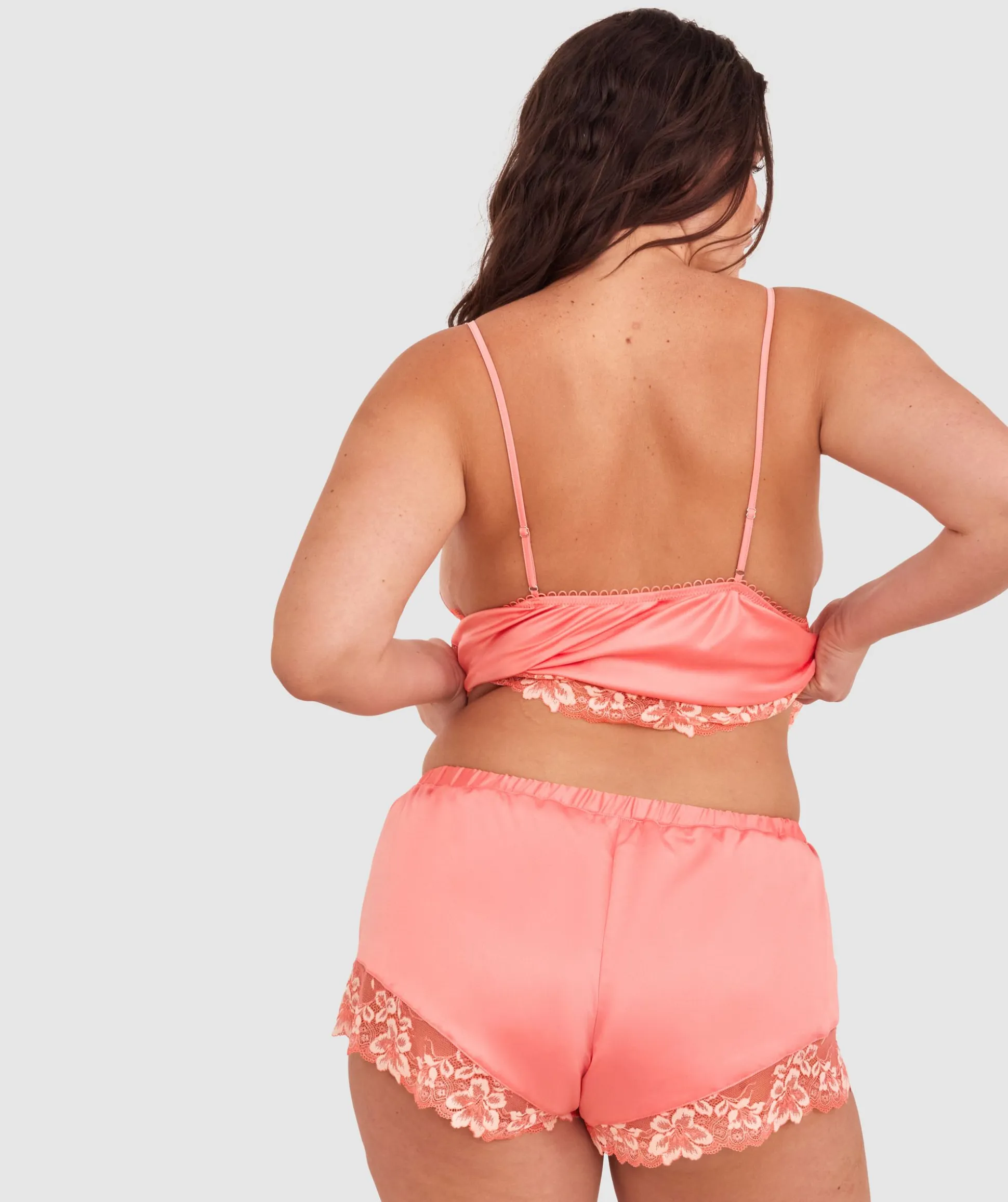 Arla Short - Dark Coral
