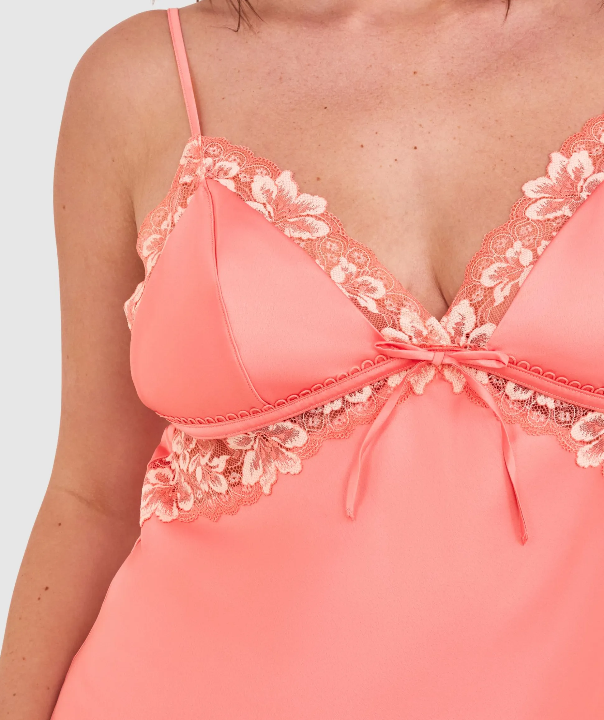 Arla Short Slip - Dark Coral