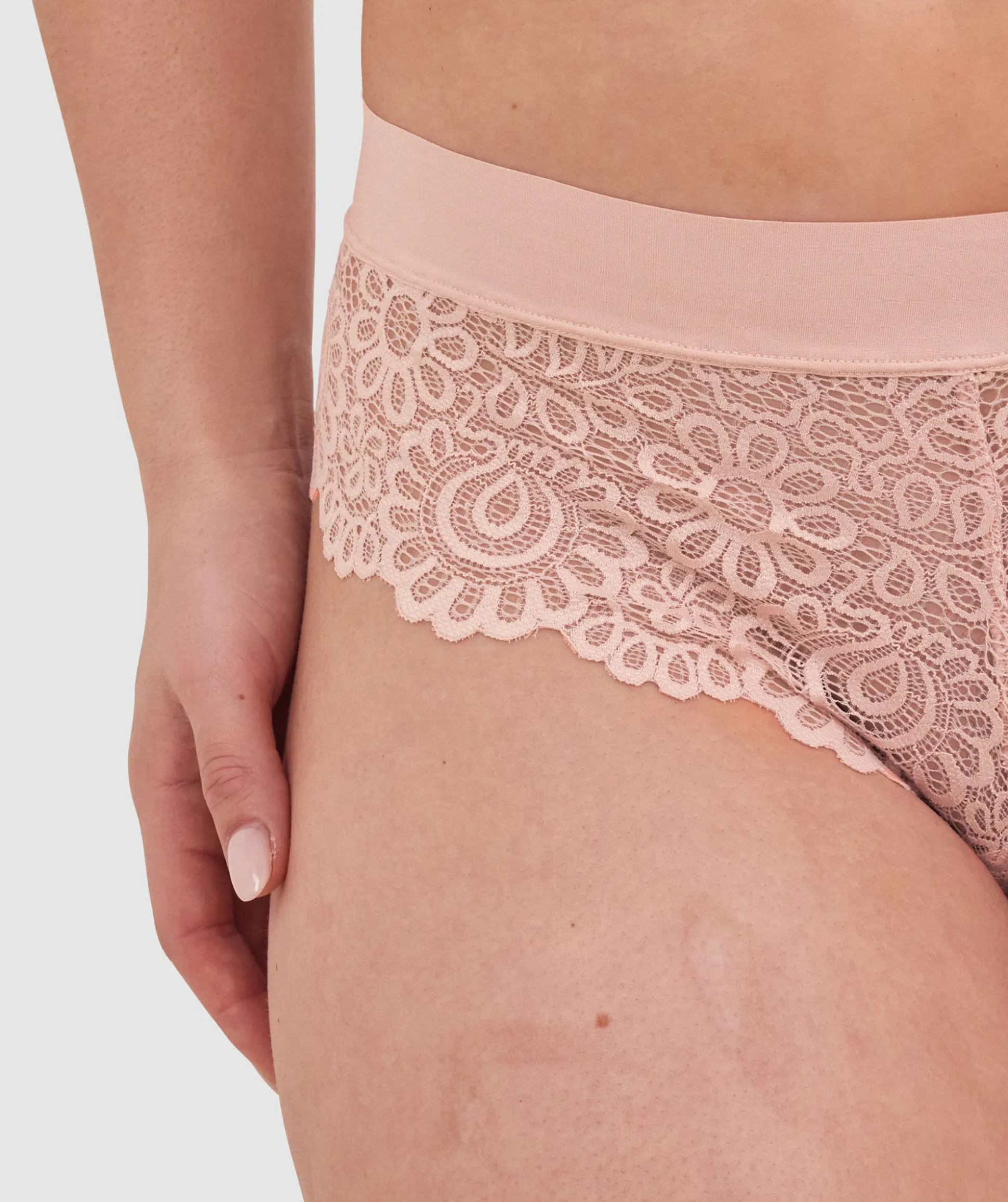 Audrey Brazilian Knicker-Blush Pink