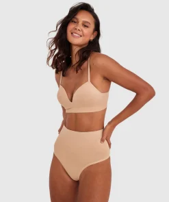 Base Layers Plunge Wirefree Bra - Nude 2