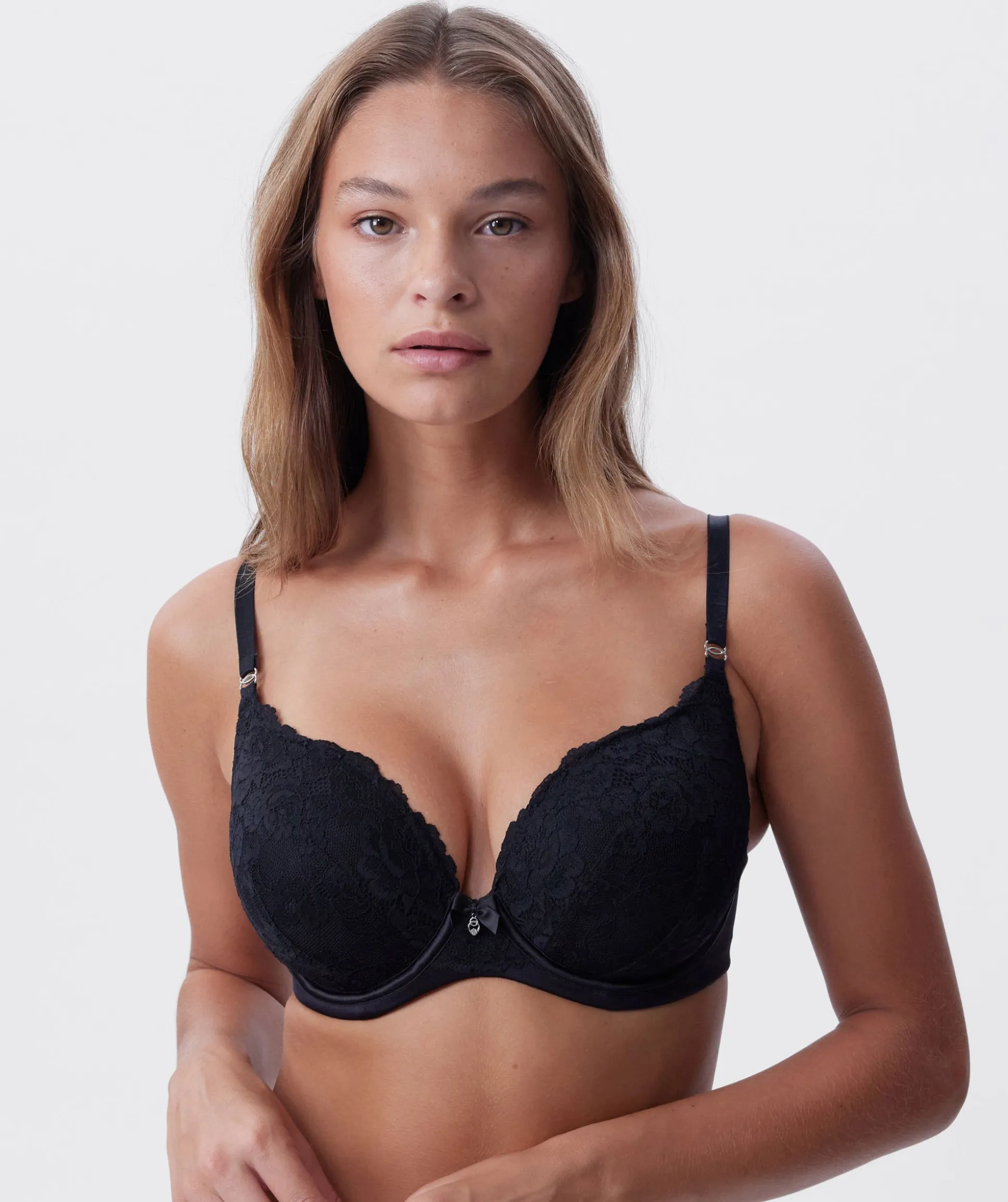 Bethany Essentials Full Cup Bra - Black