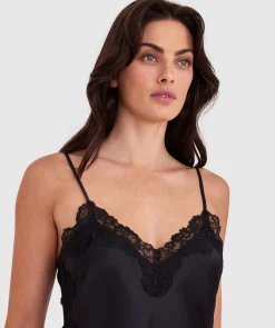 Bethany Slip - Black
