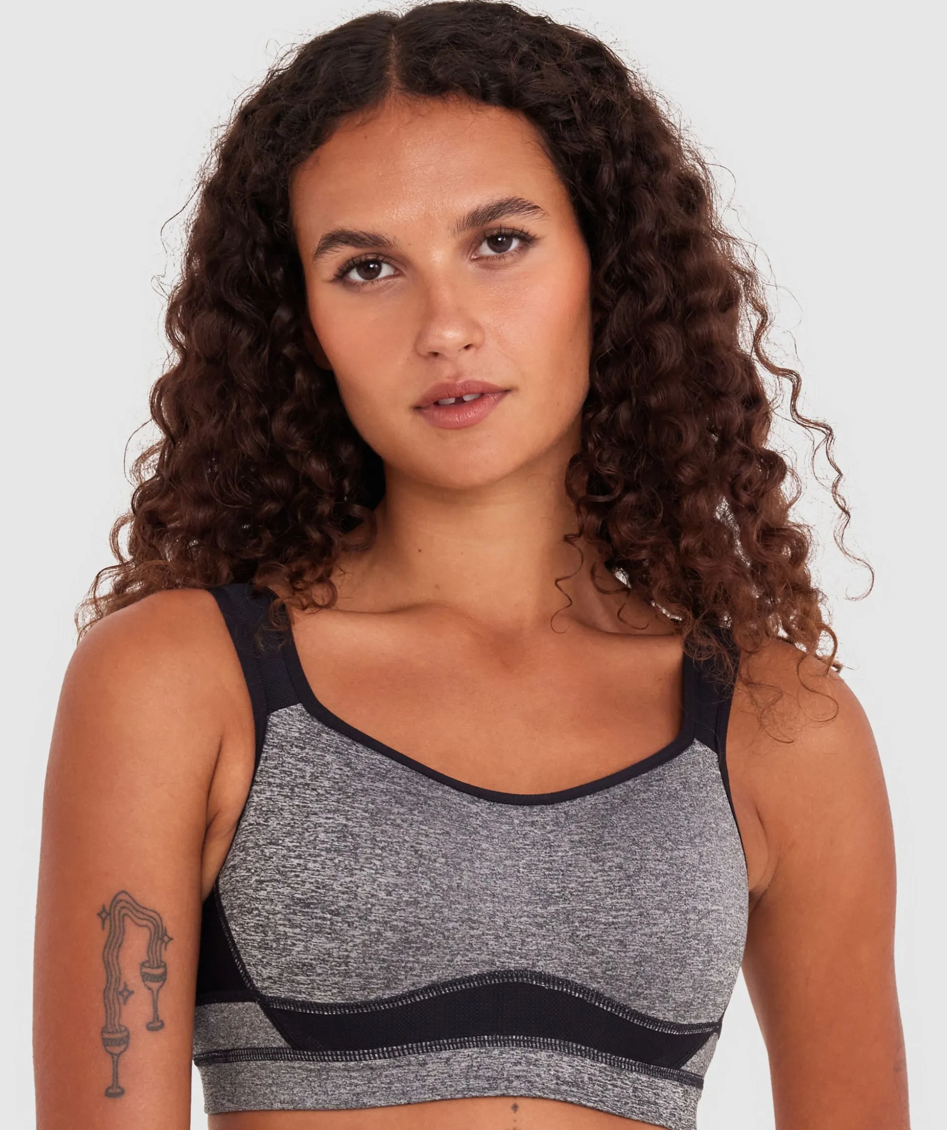 Cool It Contour Underwire Sports Bra - Grey/Black