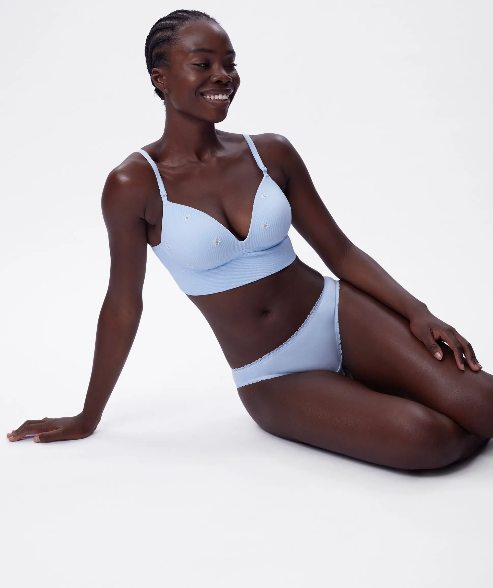 Daisy Chain Wirefree L/Line Bra - Light Blue