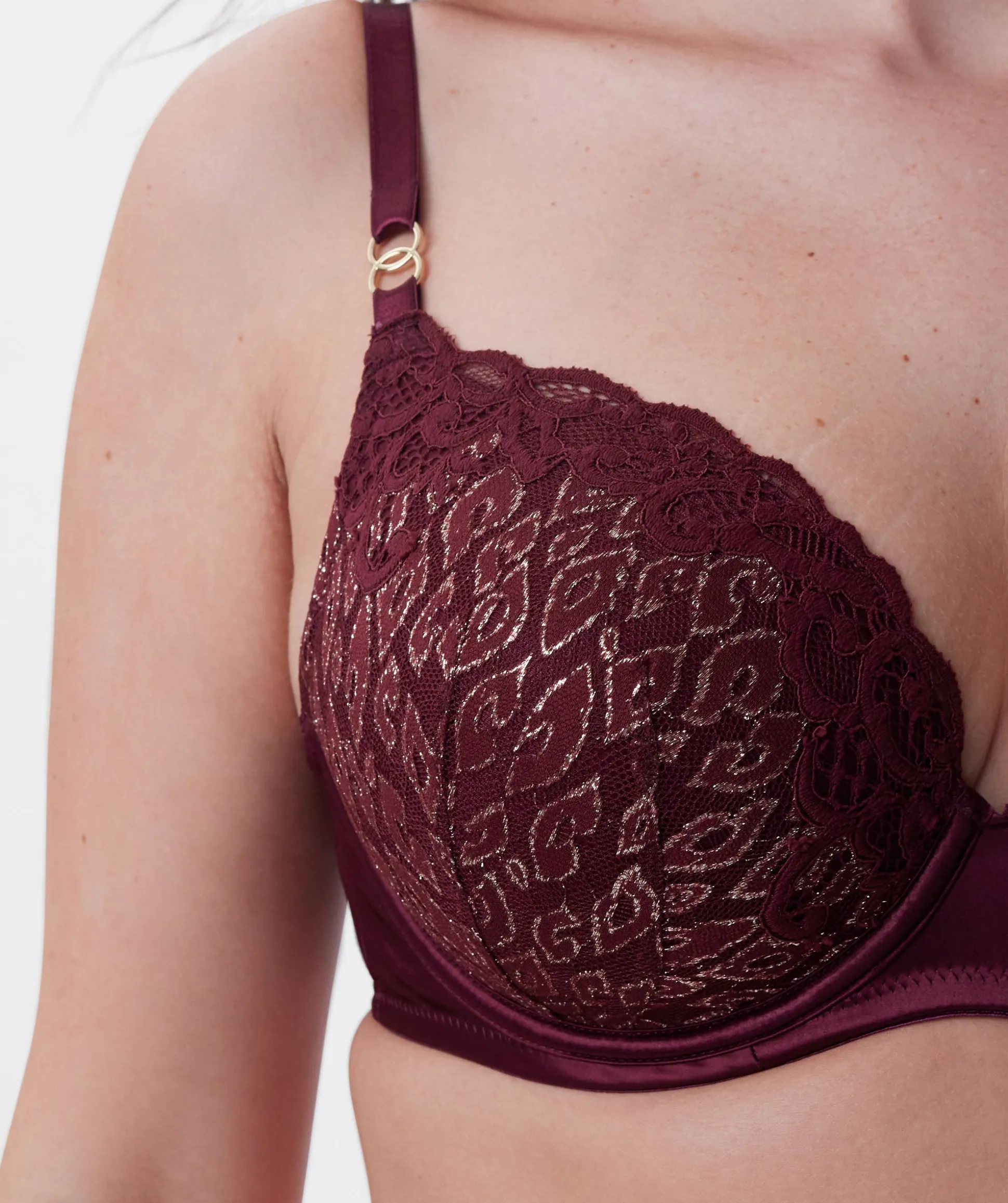 Edelweis Lightly Lined Bra - Berry