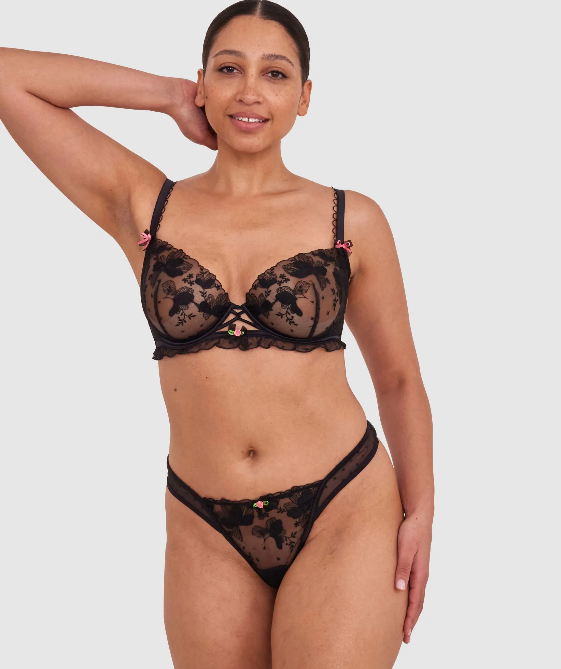 Enchanted Desdemona High Leg String - Black