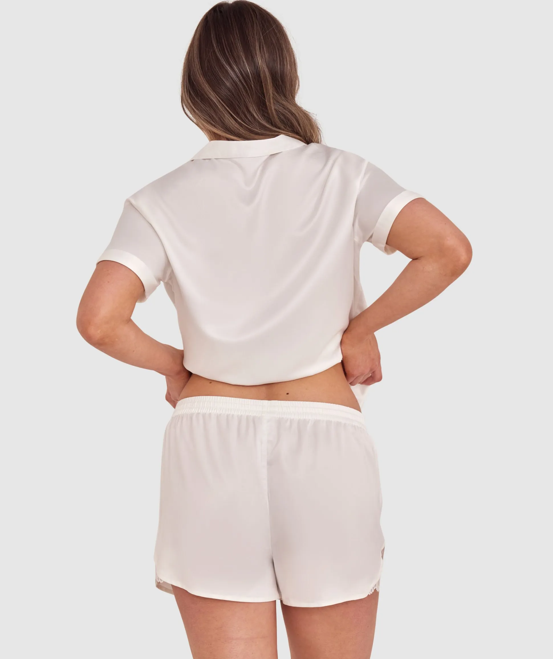 Esther Short - Ivory