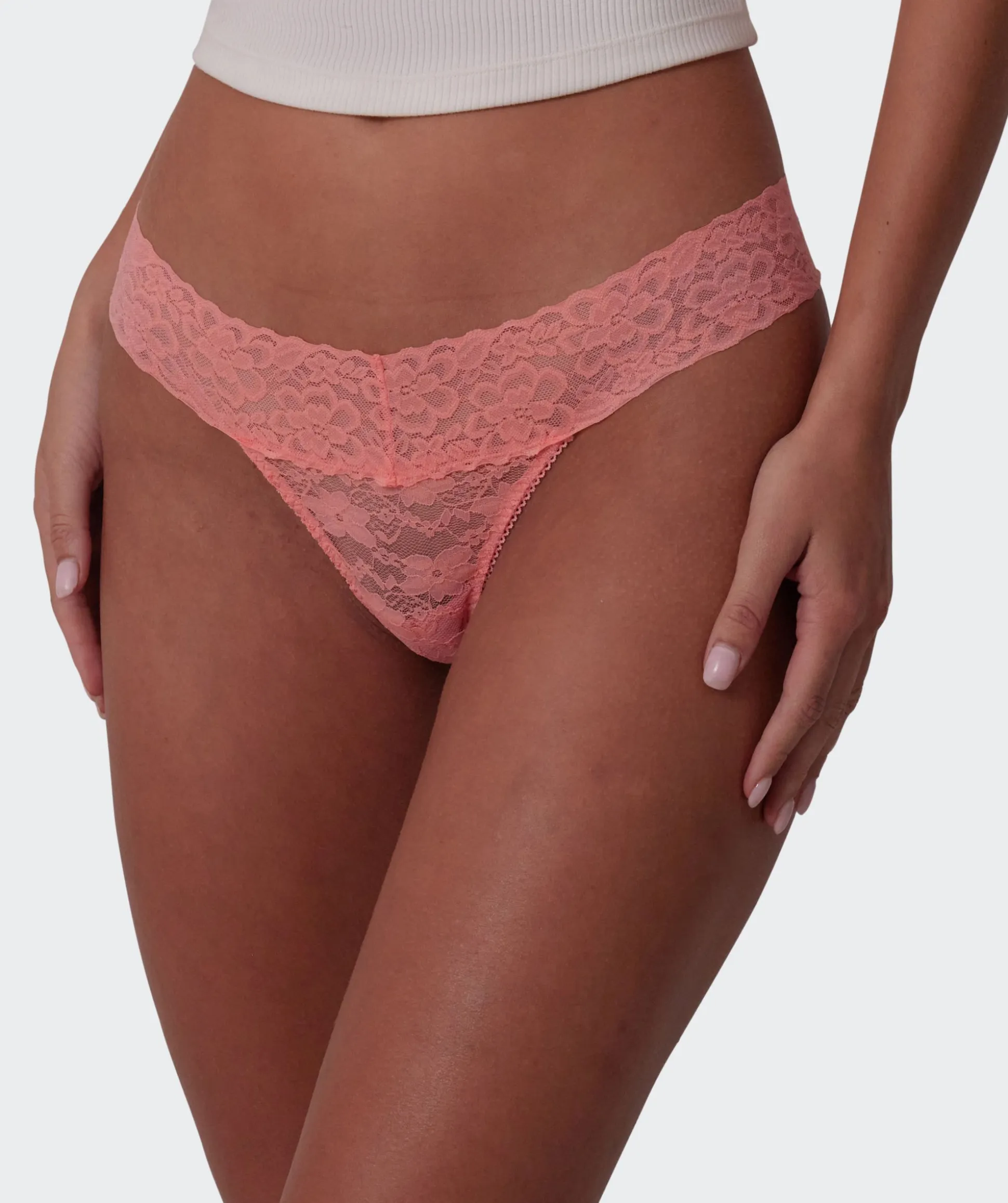 Eva V String - Dark Coral