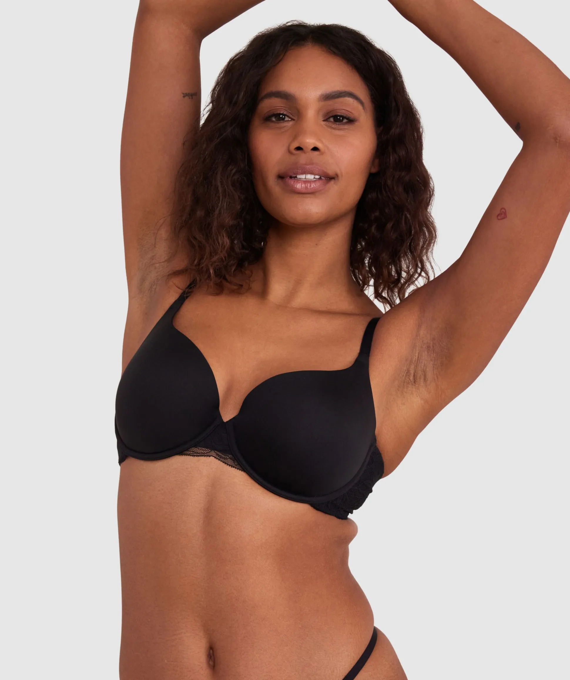 Everyday Luxe Contour Plunge Bra - Black