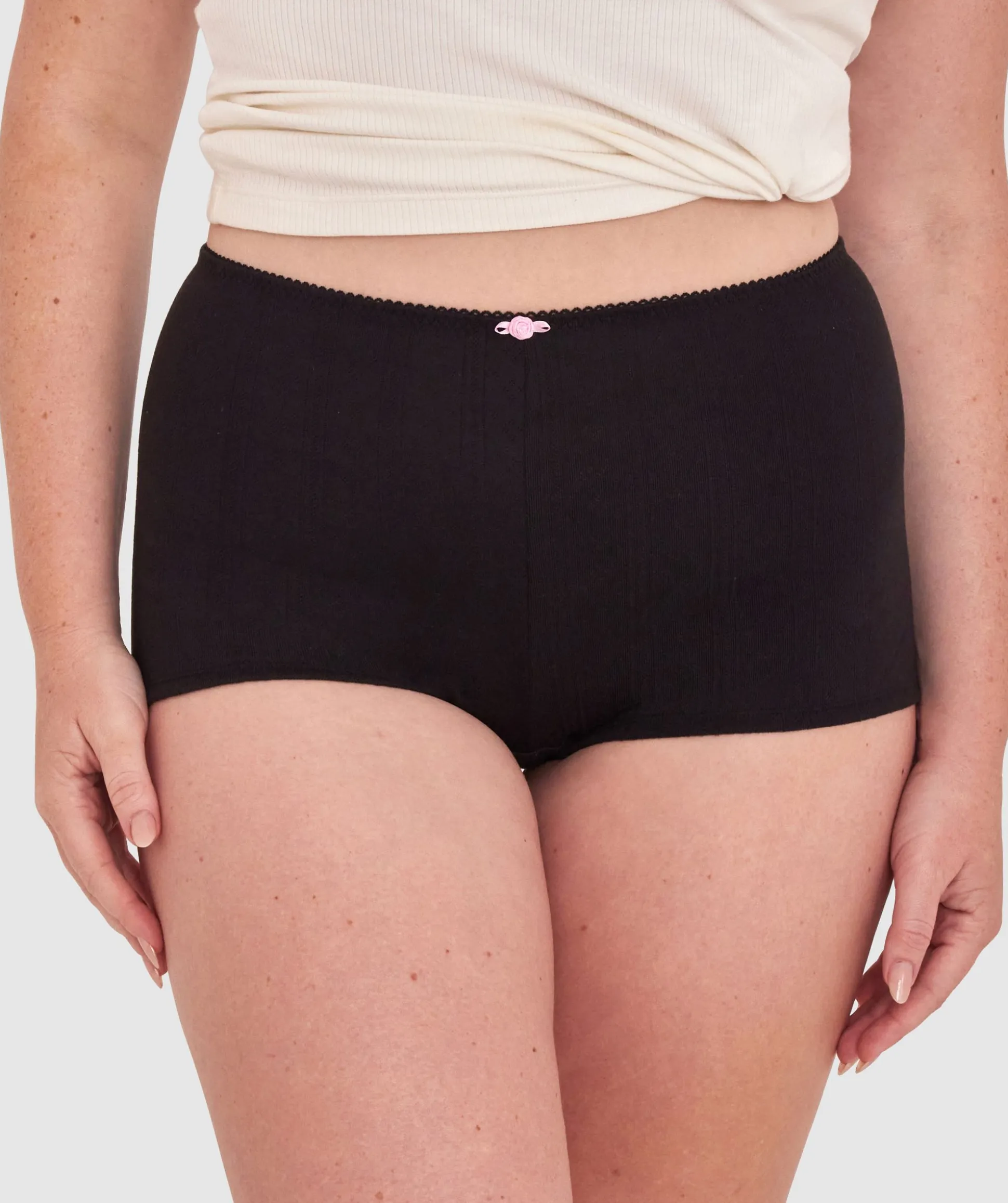 Georgia Shortie - Black