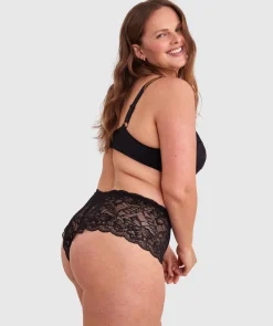 Romance Shortie - Black