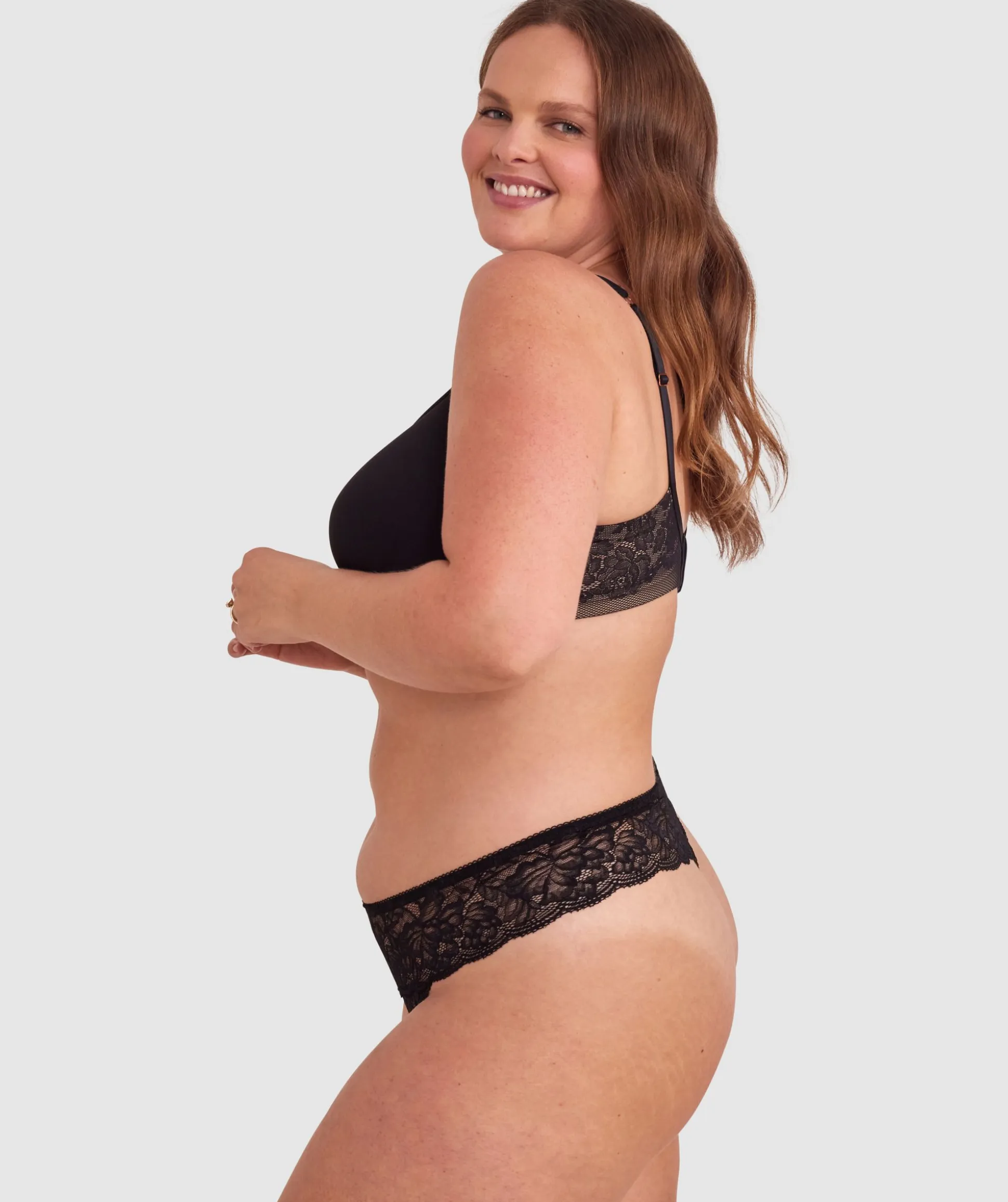 Romance V String Knicker - Black