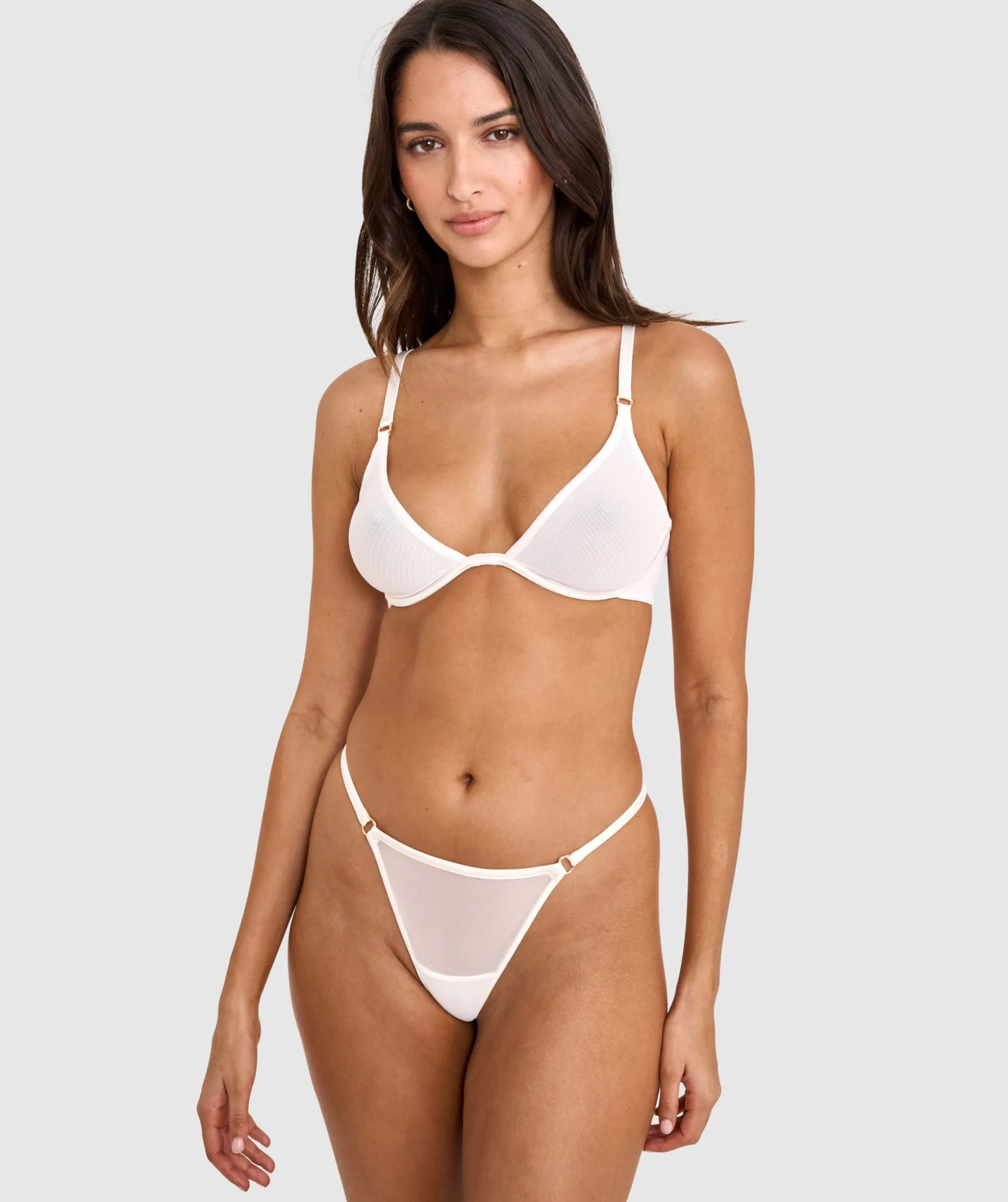 Sexy Basics Underwire Plunge Bra - Ivory