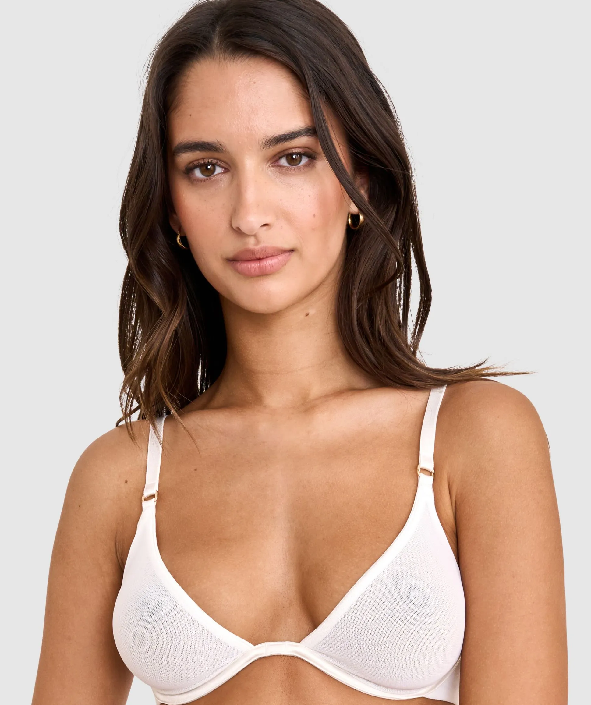 Sexy Basics Underwire Plunge Bra - Ivory