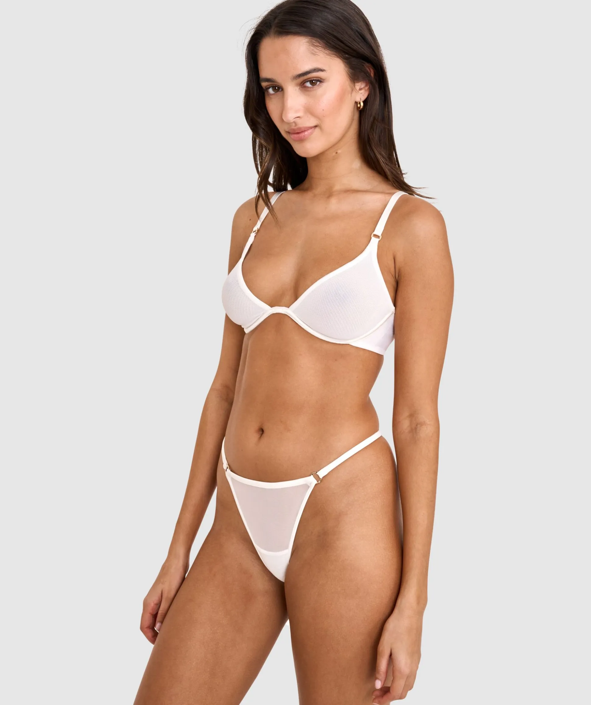 Sexy Basics Underwire Plunge Bra - Ivory