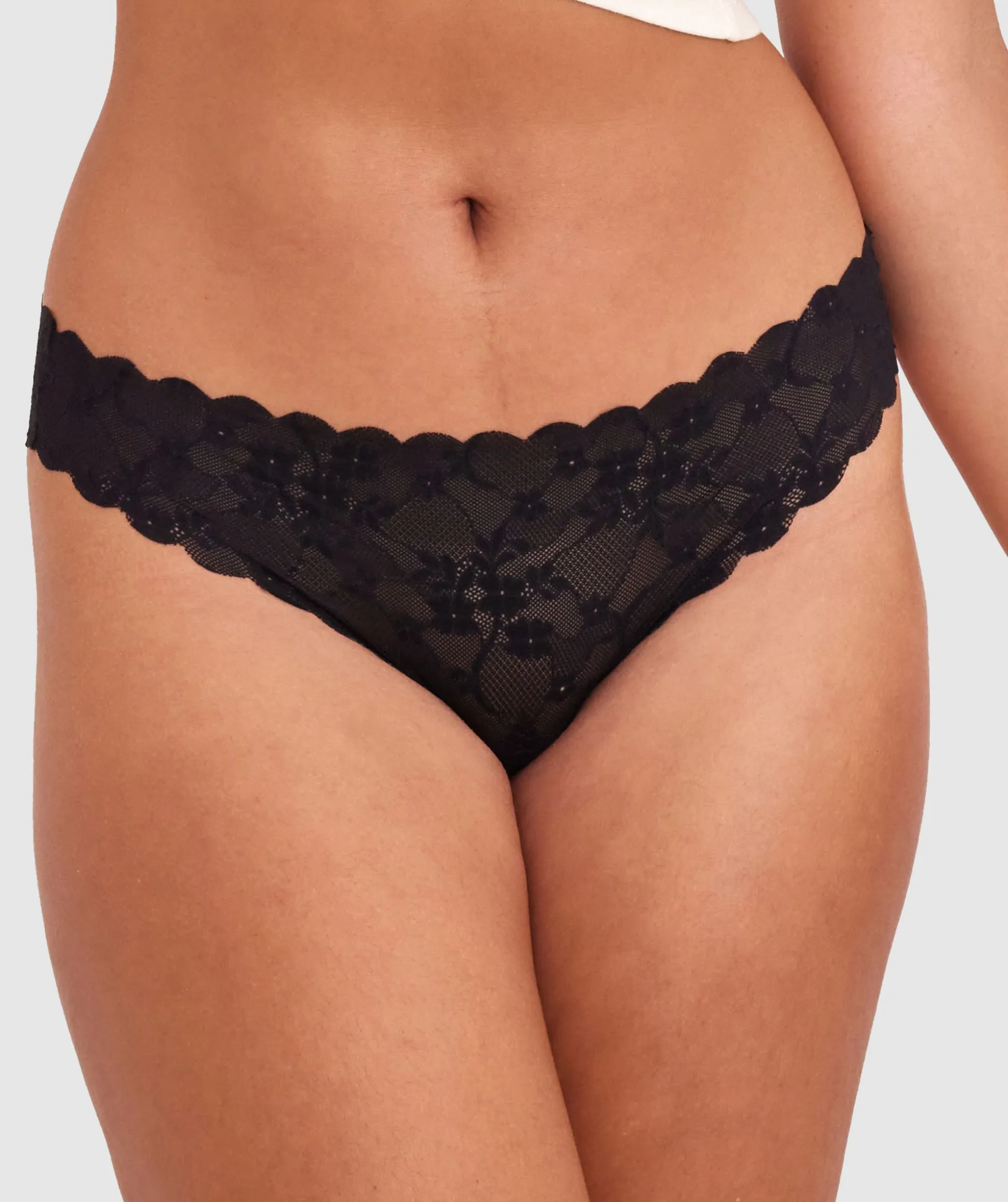 Smooth Lace G String - Black
