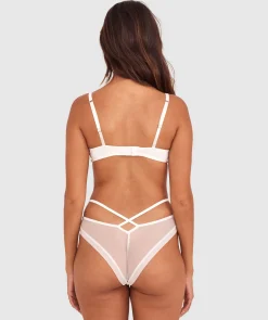 Vamp Strung Up Bra - Ivory